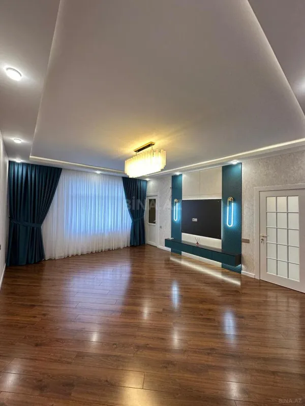 Satılır 2 otaqlı mənzil 84 m²