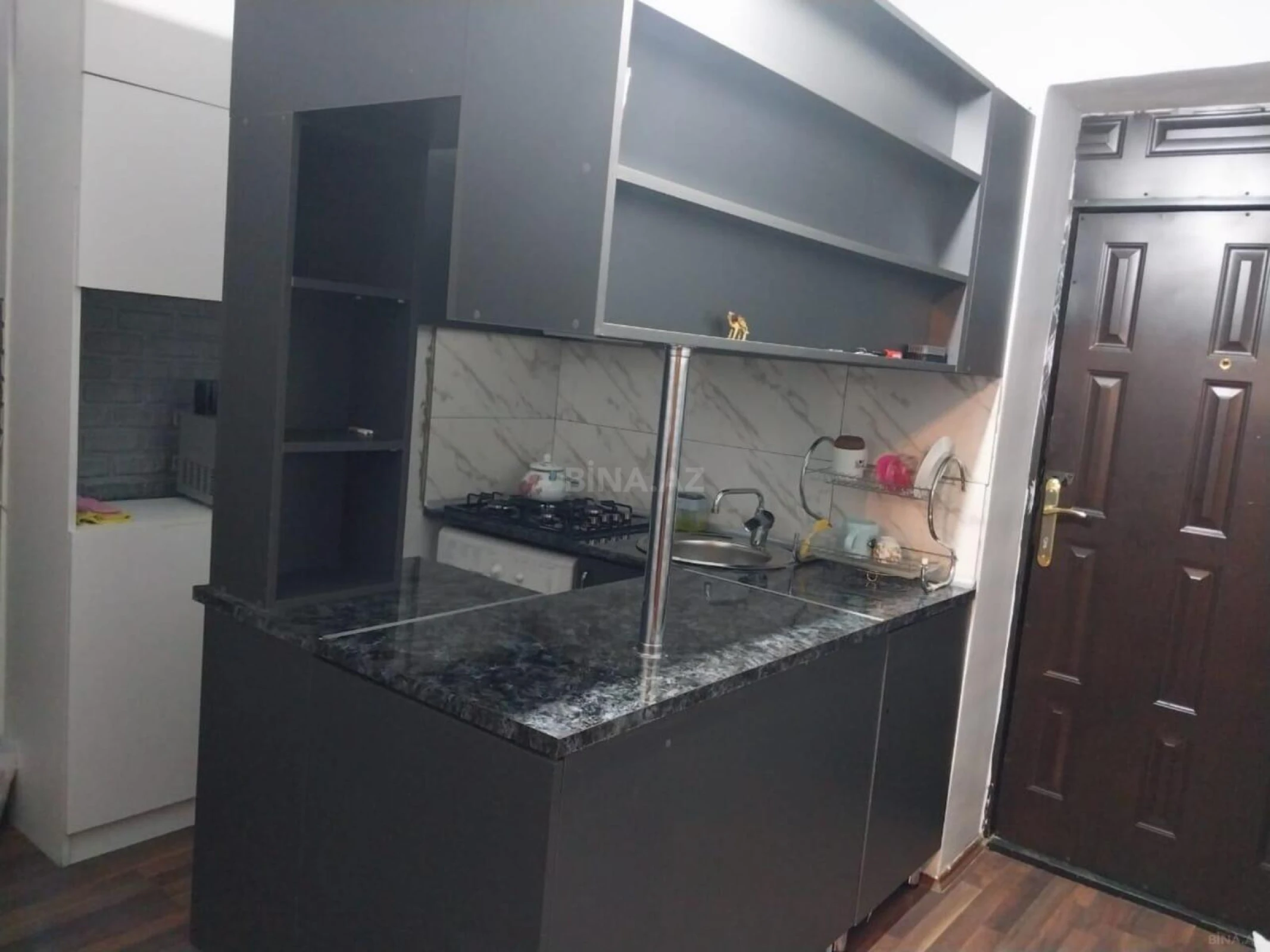 Kirayə verilir 2 otaqlı mənzil 70 m²