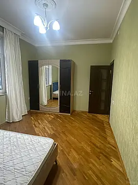 Kirayə verilir 2 otaqlı mənzil 88 m²