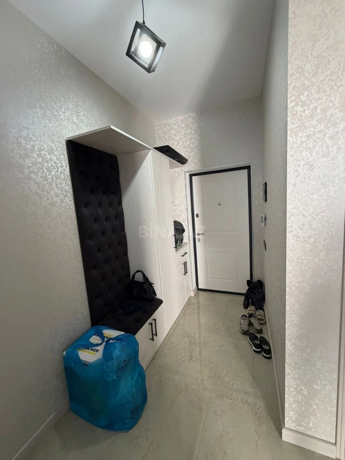 Kirayə verilir 2 otaqlı mənzil 55 m²