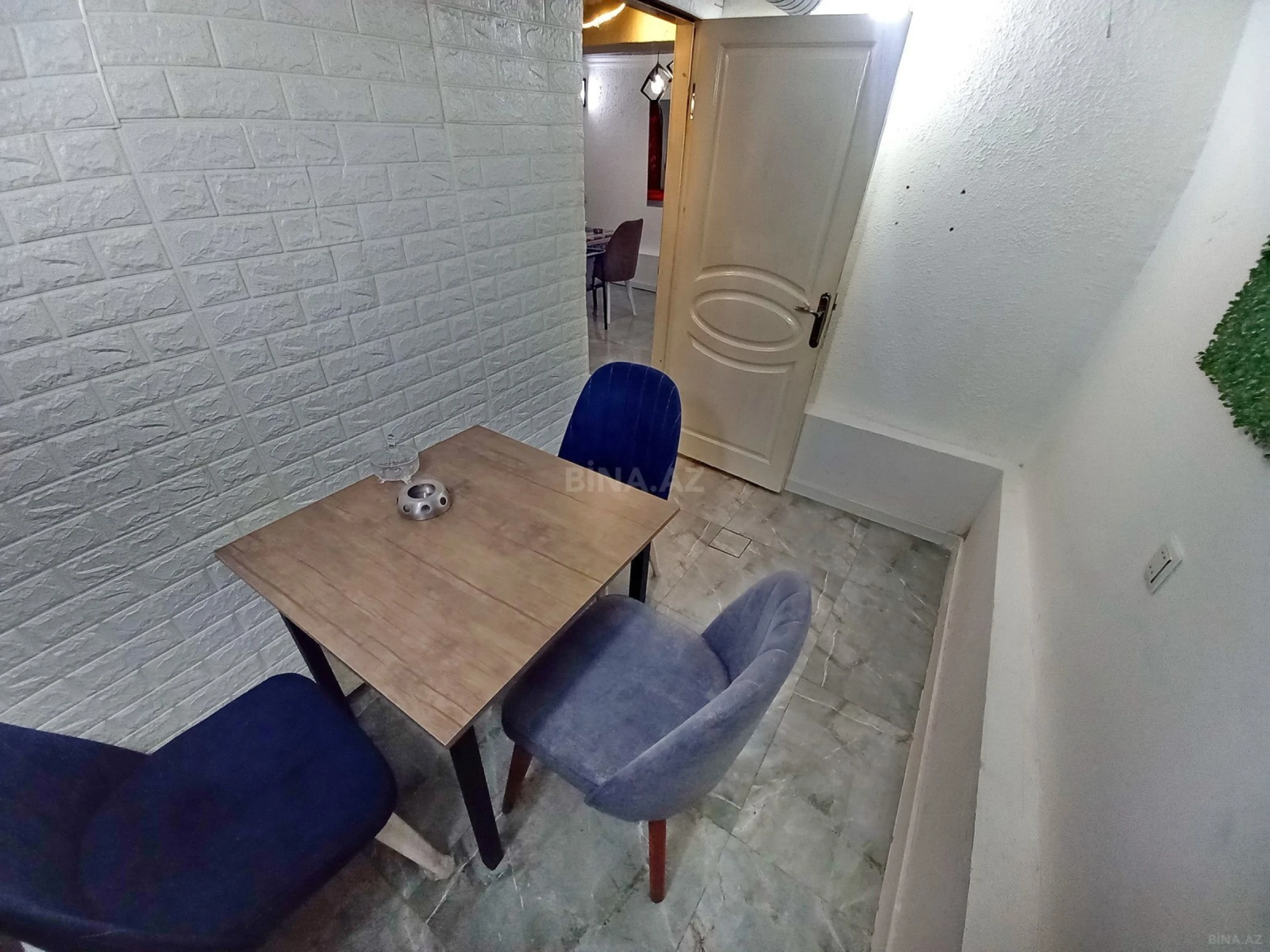 Kirayə verilir obyekt 80 m²