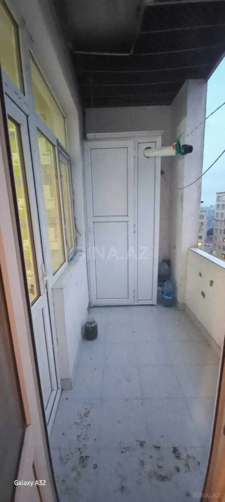 Kirayə verilir 2 otaqlı mənzil 70 m²