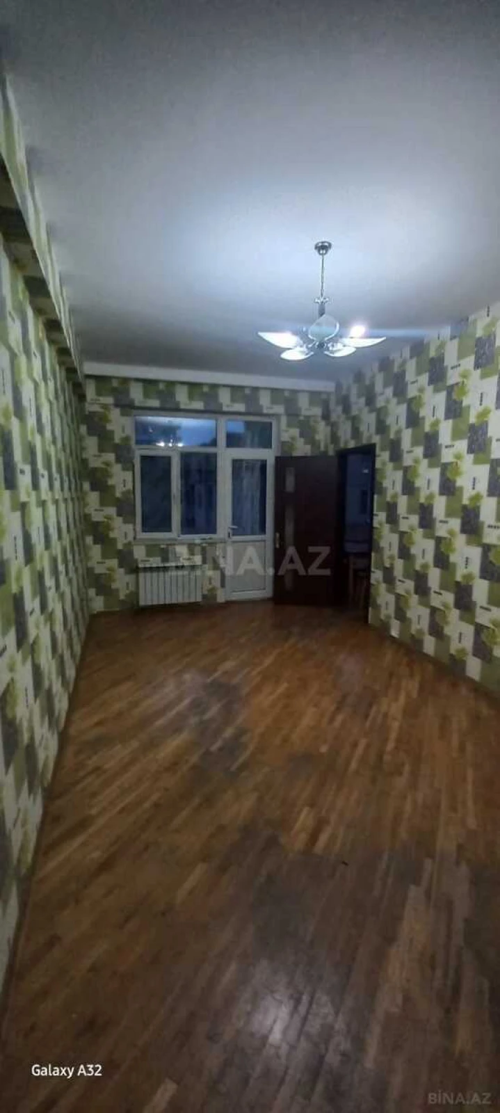 Kirayə verilir 2 otaqlı mənzil 70 m²