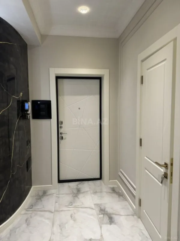 Kirayə verilir 2 otaqlı mənzil 75 m²