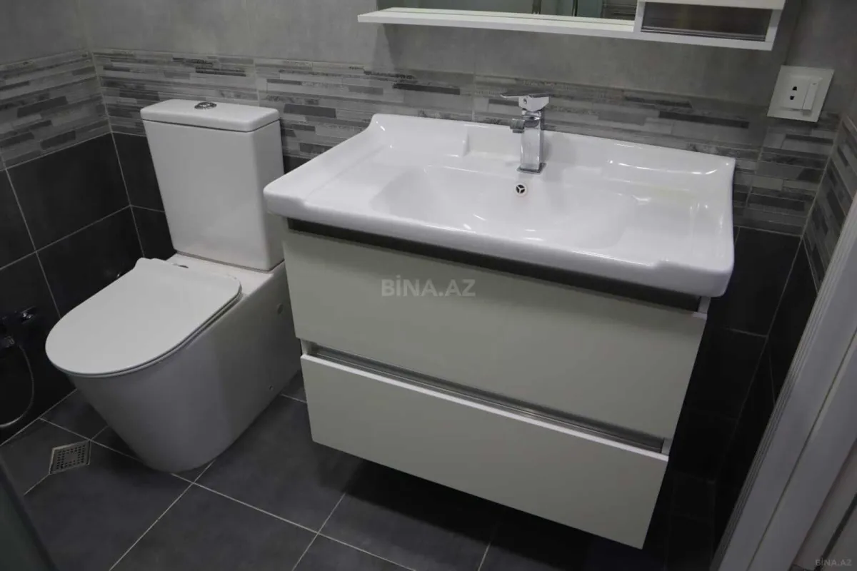 Kirayə verilir 3 otaqlı mənzil 106 m²