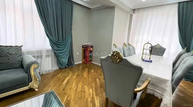 Satılır 3 otaqlı mənzil 87 m²