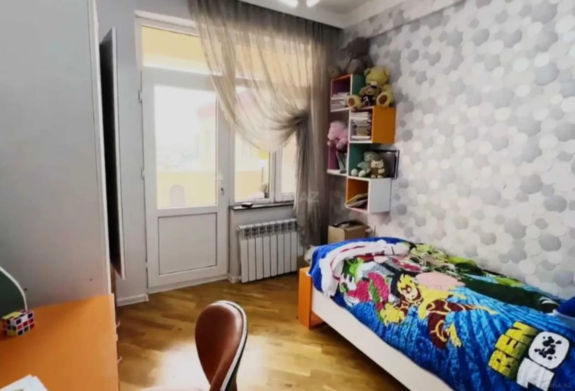 Satılır 3 otaqlı mənzil 87 m²