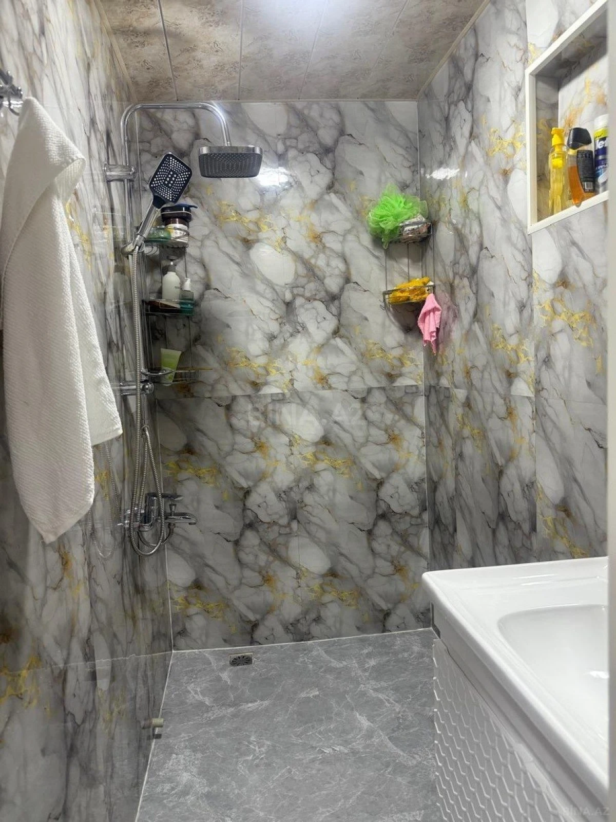 Kirayə verilir 3 otaqlı mənzil 70 m²