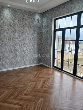 Satılır 5 otaqlı həyət evi 310 m²