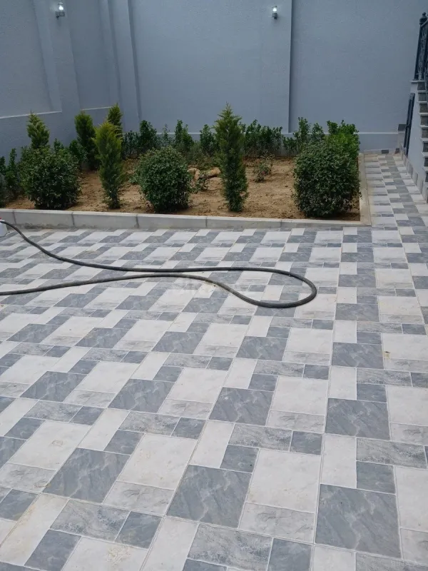 Satılır 5 otaqlı həyət evi 310 m²
