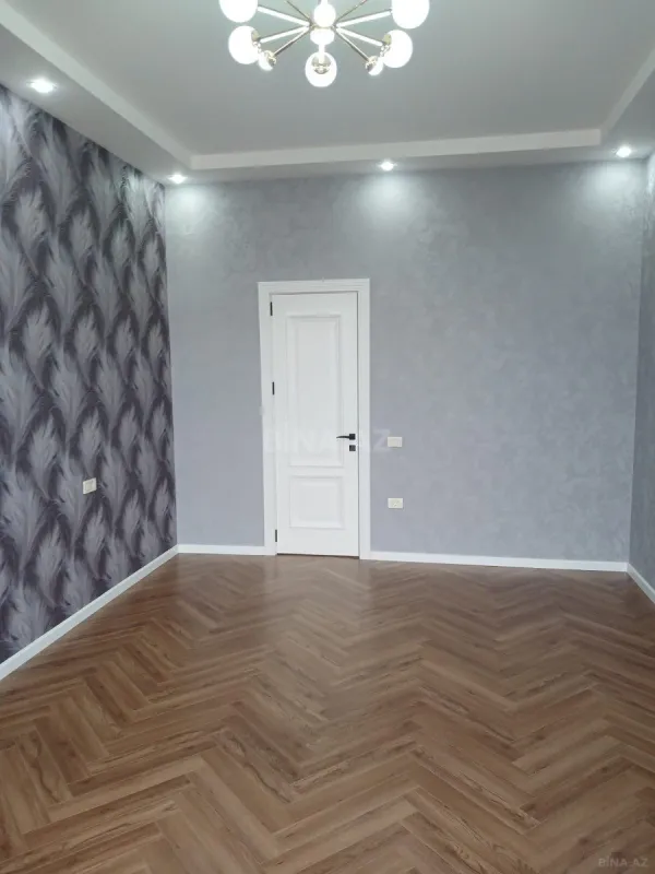 Satılır 5 otaqlı həyət evi 310 m²