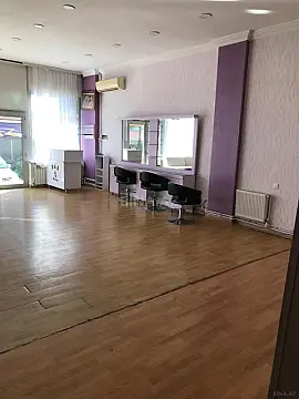 Kirayə verilir obyekt 45 m²