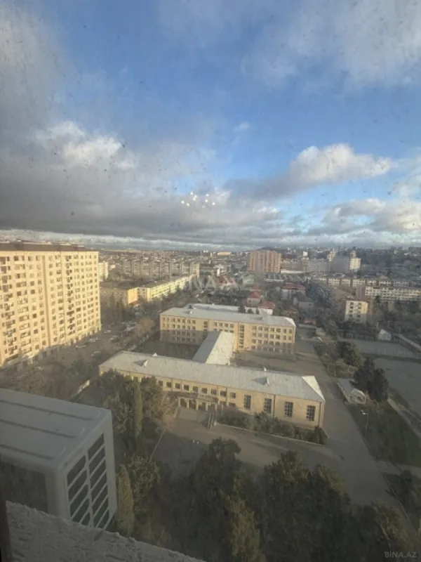 Kirayə verilir 3 otaqlı mənzil 105 m²