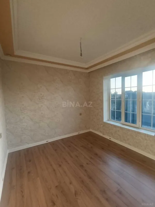 Satılır 4 otaqlı həyət evi 140 m²