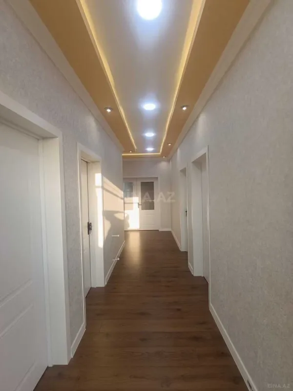 Satılır 4 otaqlı həyət evi 140 m²
