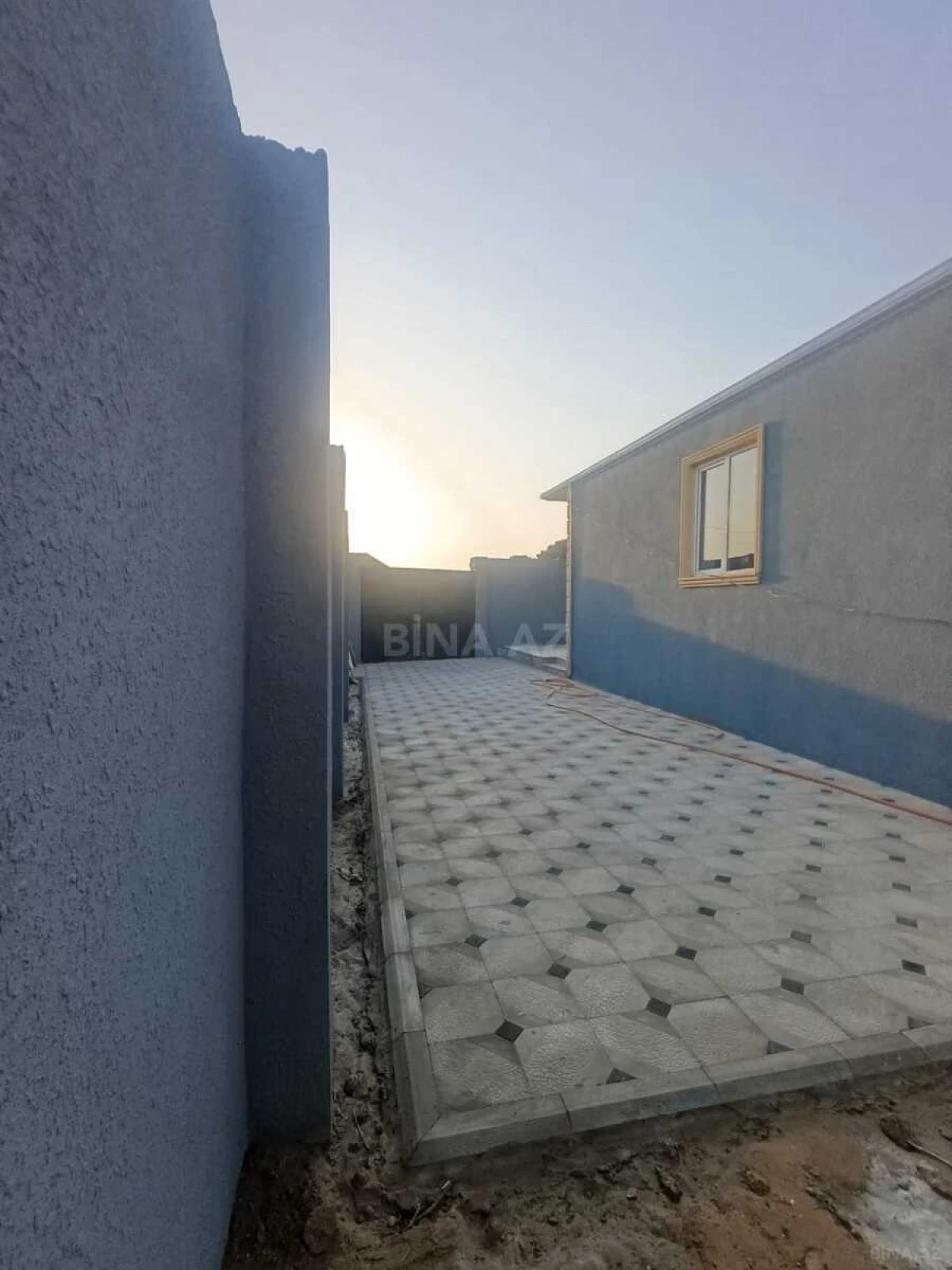 Satılır 4 otaqlı həyət evi 140 m²