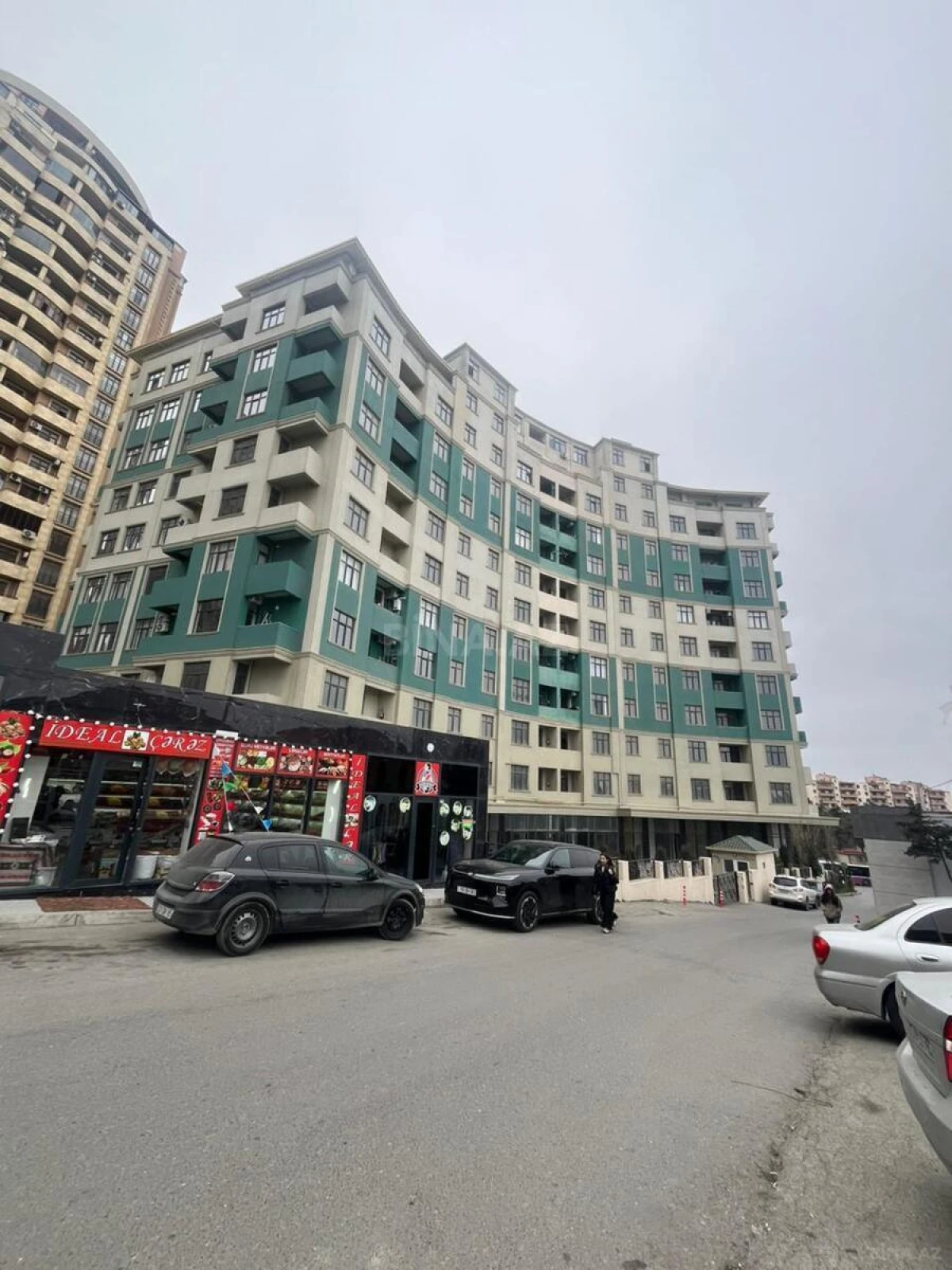 Satılır 2 otaqlı mənzil 65 m²