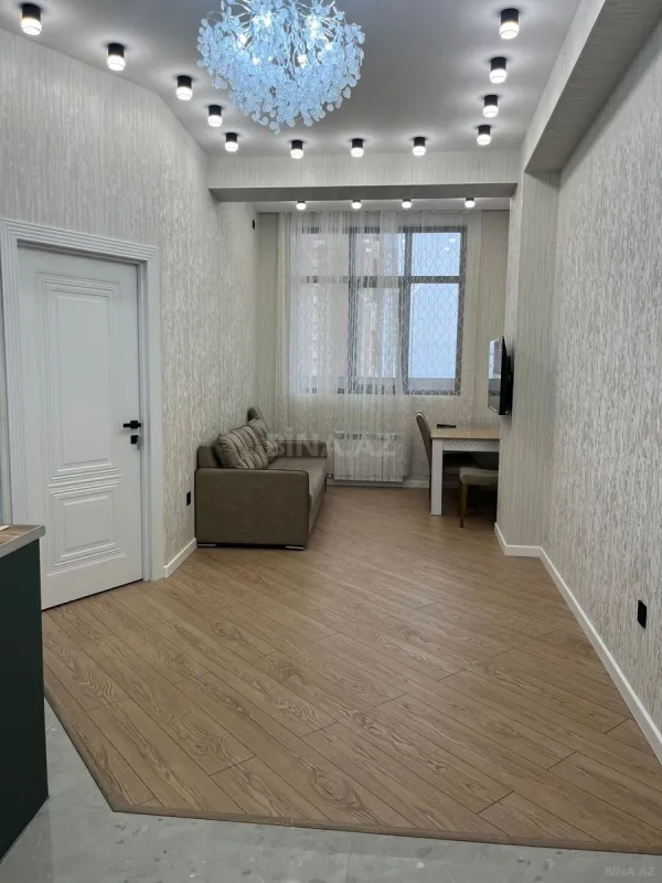 Satılır 2 otaqlı mənzil 65 m²