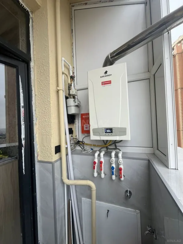 Satılır 2 otaqlı mənzil 65 m²