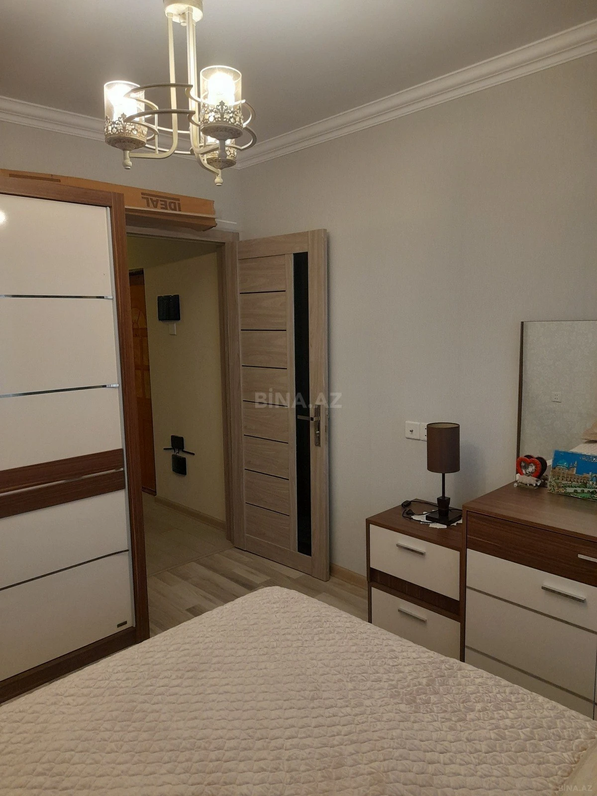 Satılır 2 otaqlı mənzil 50 m²