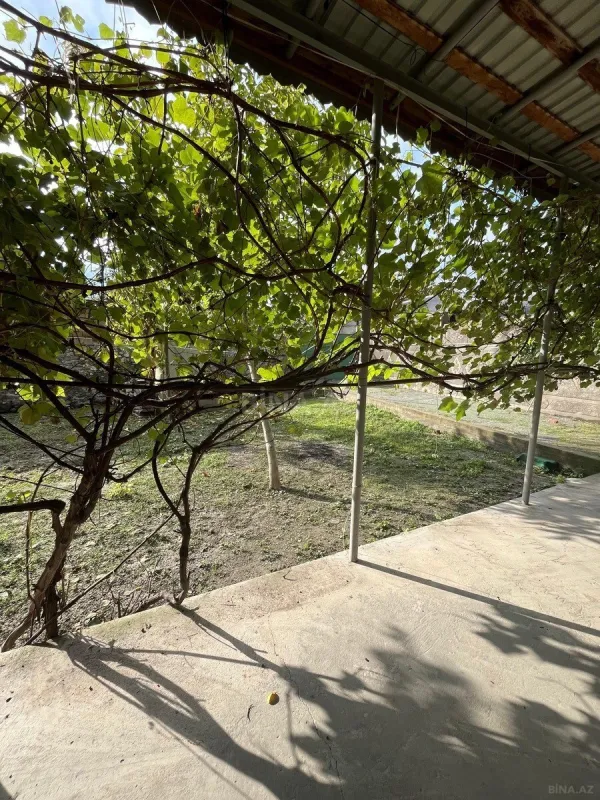 Satılır 3 otaqlı həyət evi 100 m²