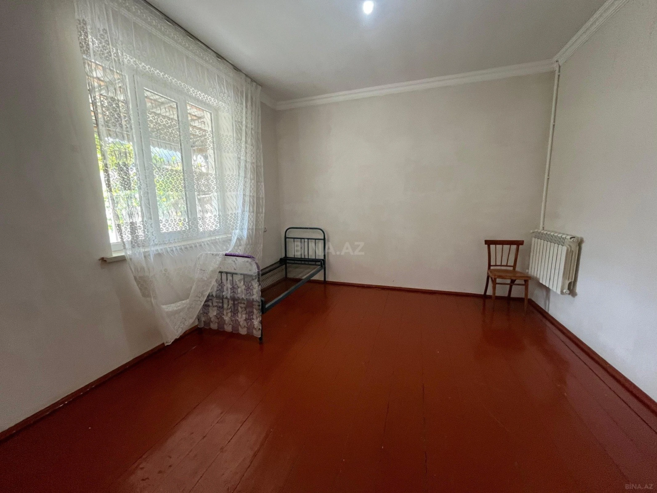 Satılır 3 otaqlı həyət evi 100 m²