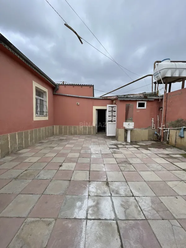 Satılır 4 otaqlı həyət evi 170 m²
