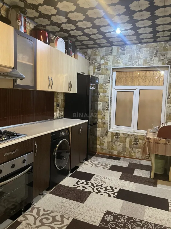 Satılır 4 otaqlı həyət evi 170 m²