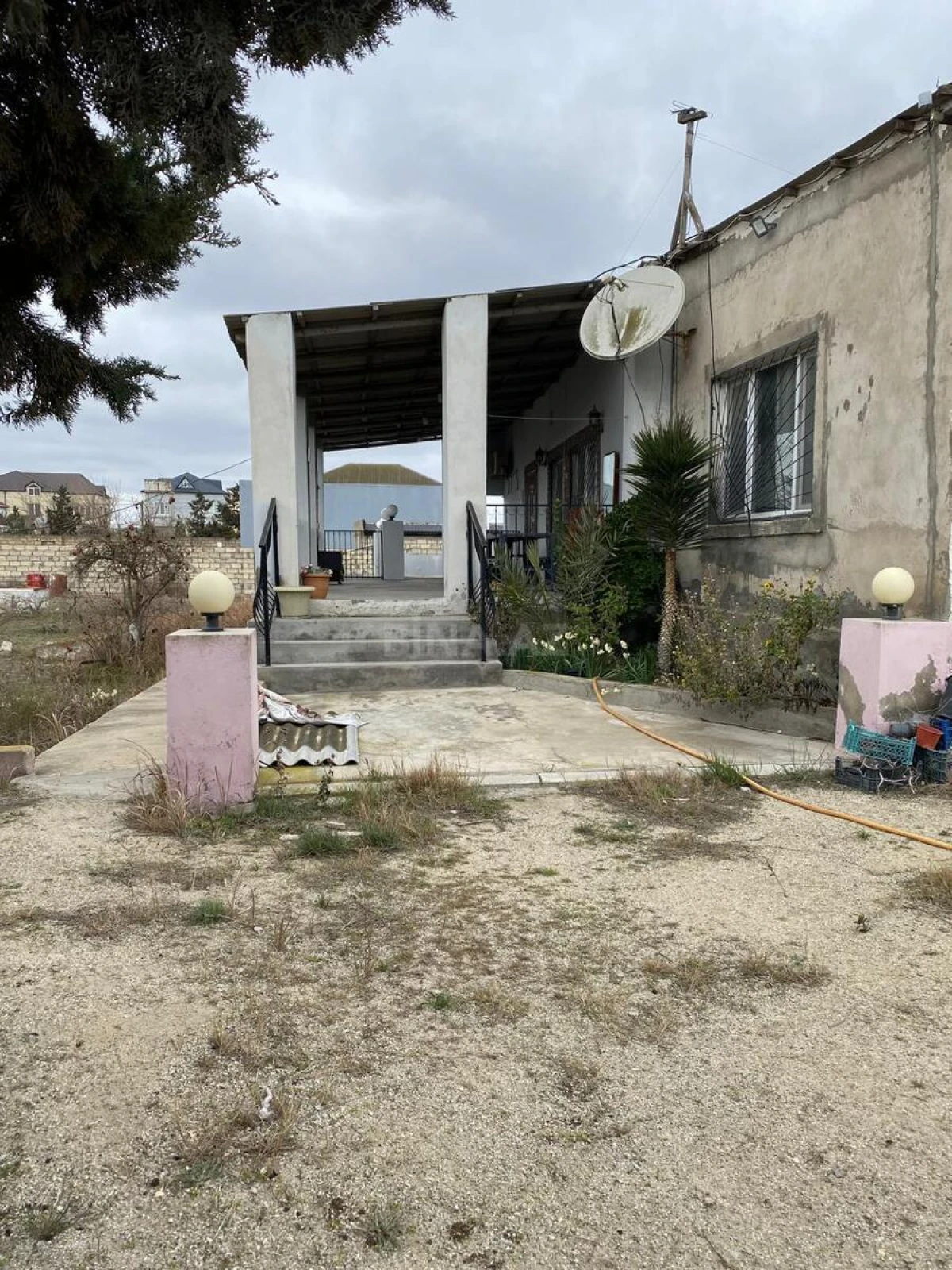 Satılır torpaq sahəsi 12 m²