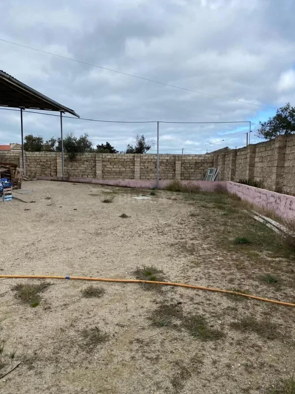 Satılır torpaq sahəsi 12 m²