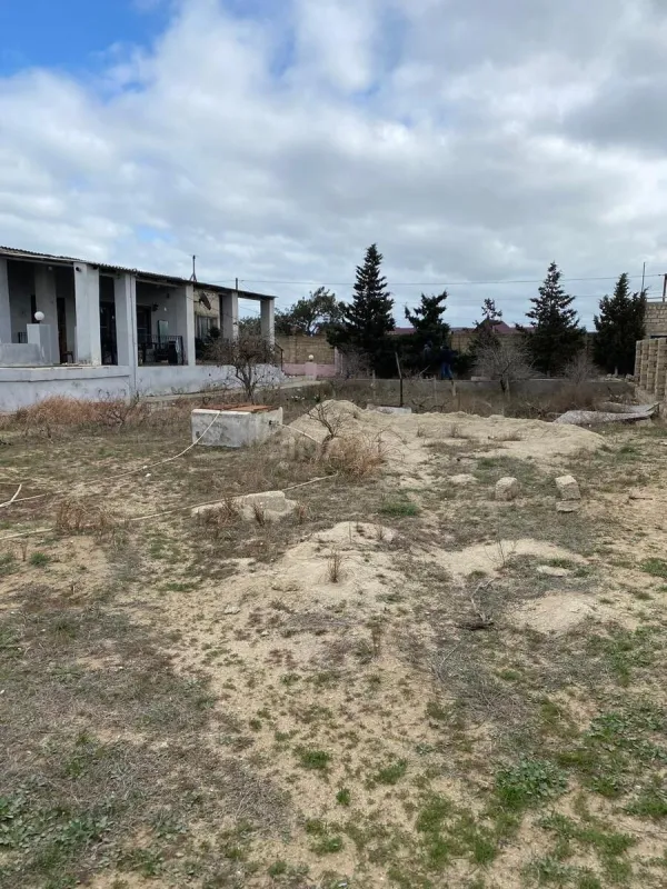 Satılır torpaq sahəsi 12 m²