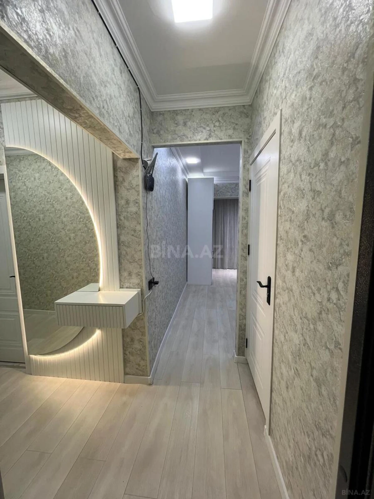 Satılır 3 otaqlı mənzil 75 m²