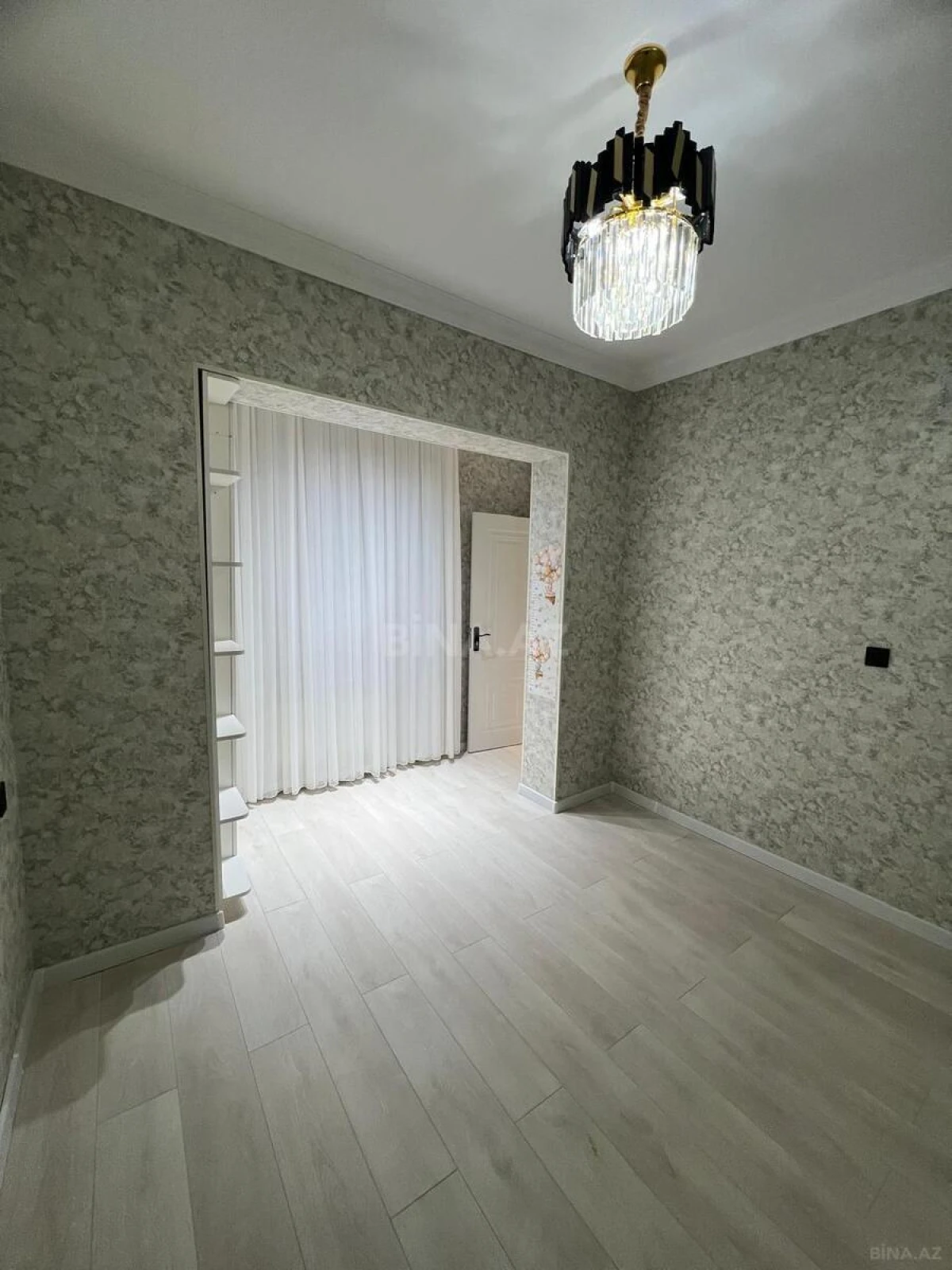 Satılır 3 otaqlı mənzil 75 m²