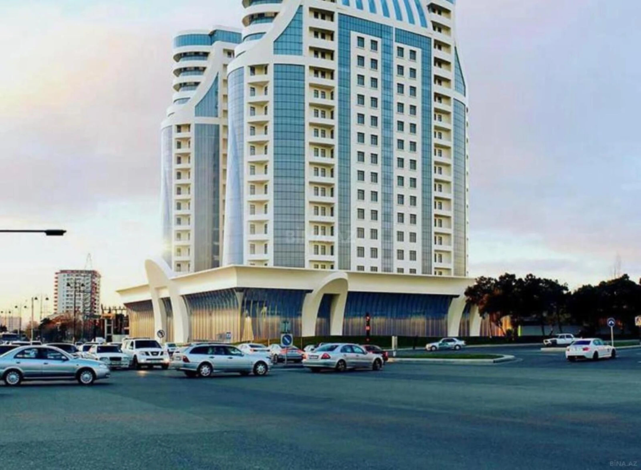 Kirayə verilir 2 otaqlı mənzil 75 m²