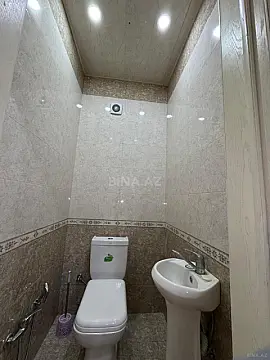 Satılır 2 otaqlı mənzil 61 m²