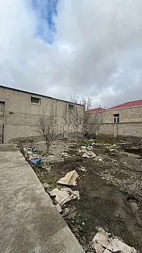 Satılır obyekt 550 m²