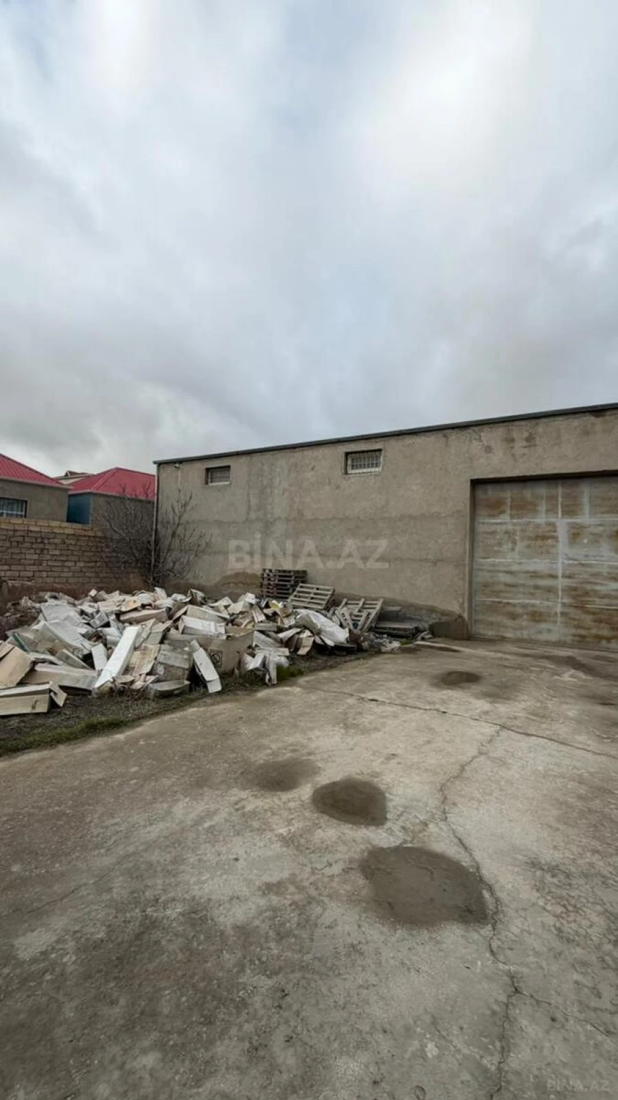 Satılır obyekt 550 m²