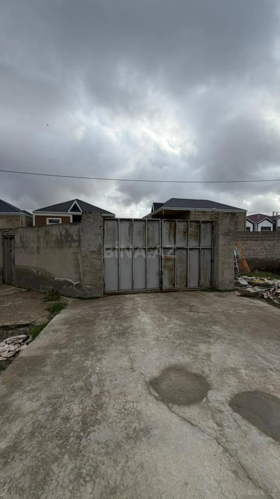 Satılır obyekt 550 m²