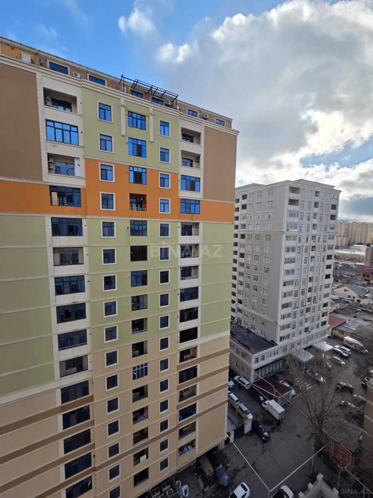 Kirayə verilir 2 otaqlı mənzil 80 m²