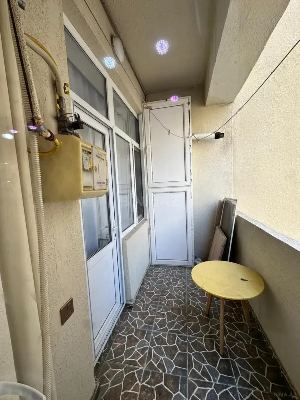 Satılır 2 otaqlı mənzil 68 m²