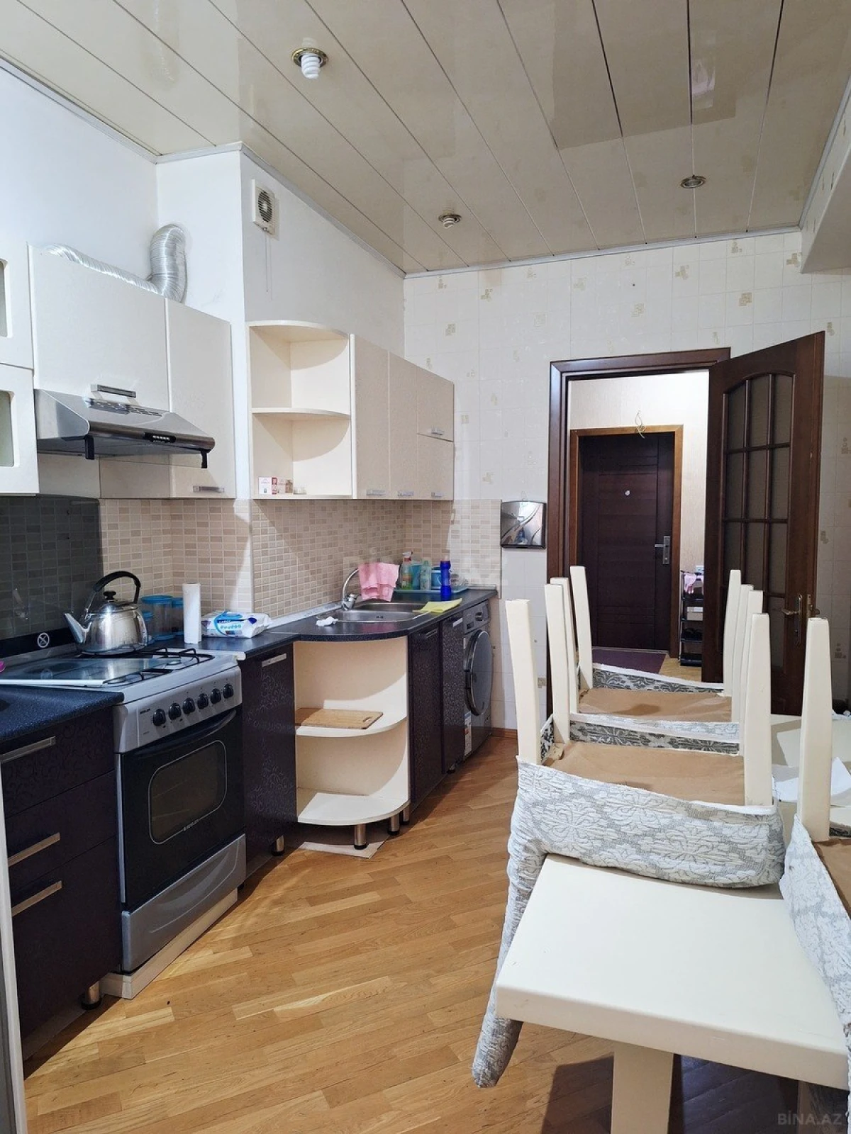 Kirayə verilir 2 otaqlı mənzil 78 m²