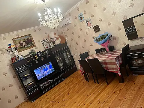 Satılır 2 otaqlı həyət evi 70 m²