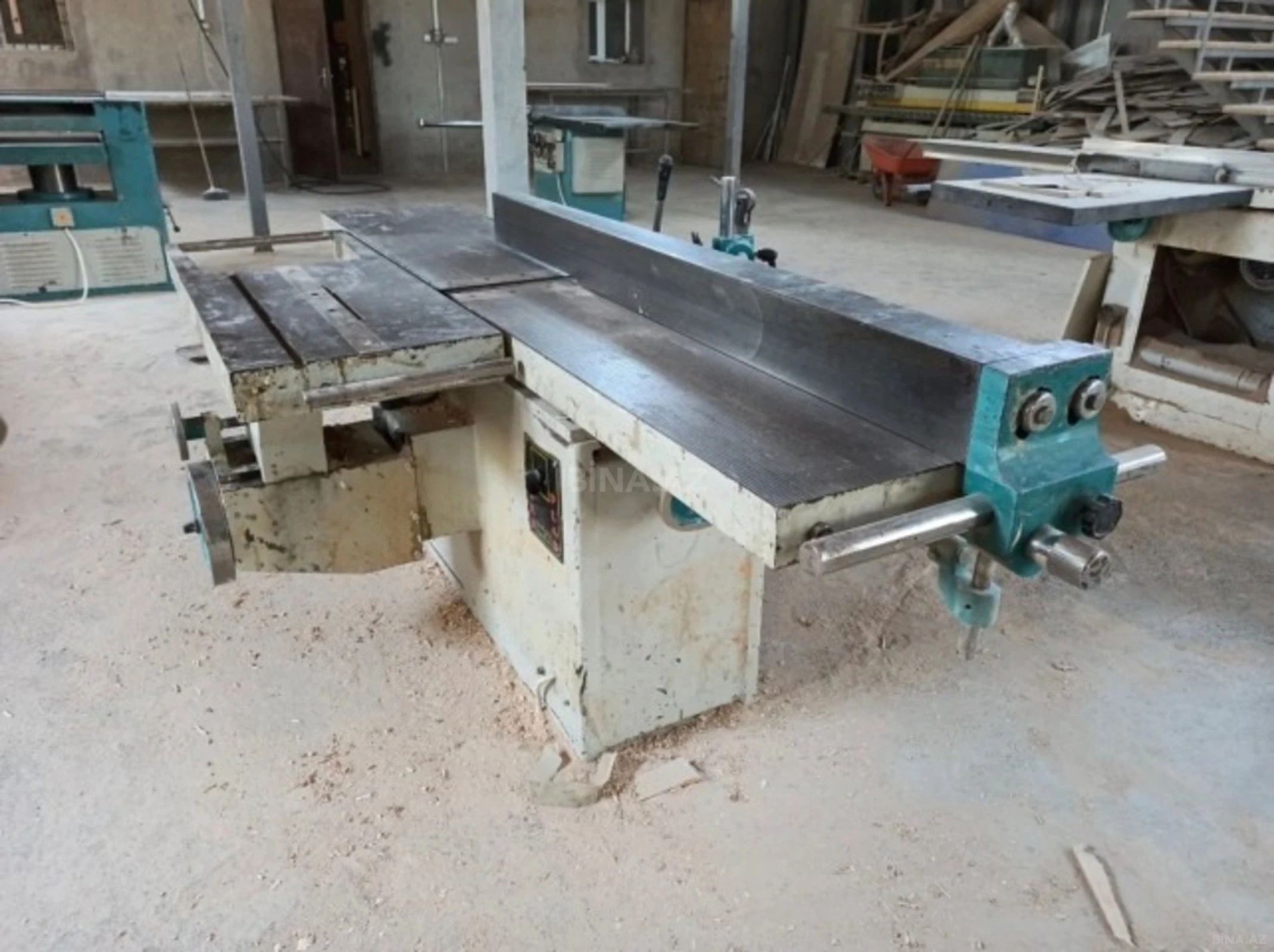 Kirayə verilir obyekt 500 m²