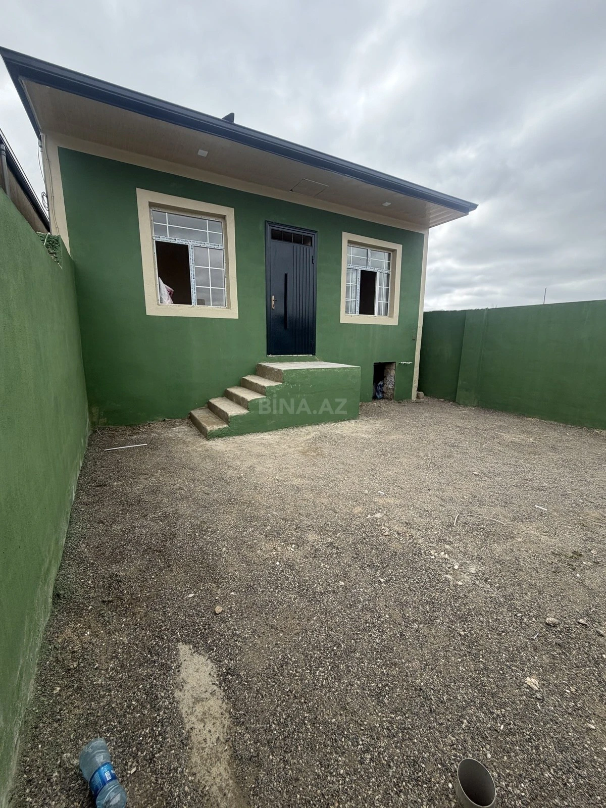 Satılır 3 otaqlı həyət evi 65 m²