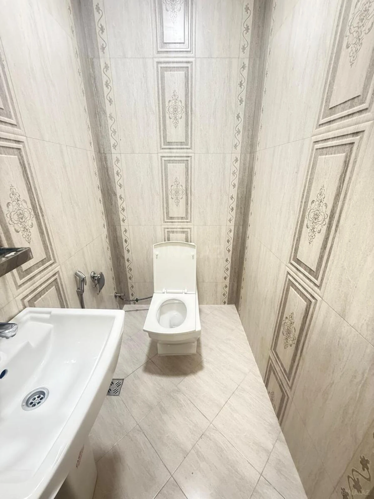 Kirayə verilir 3 otaqlı mənzil 125 m²