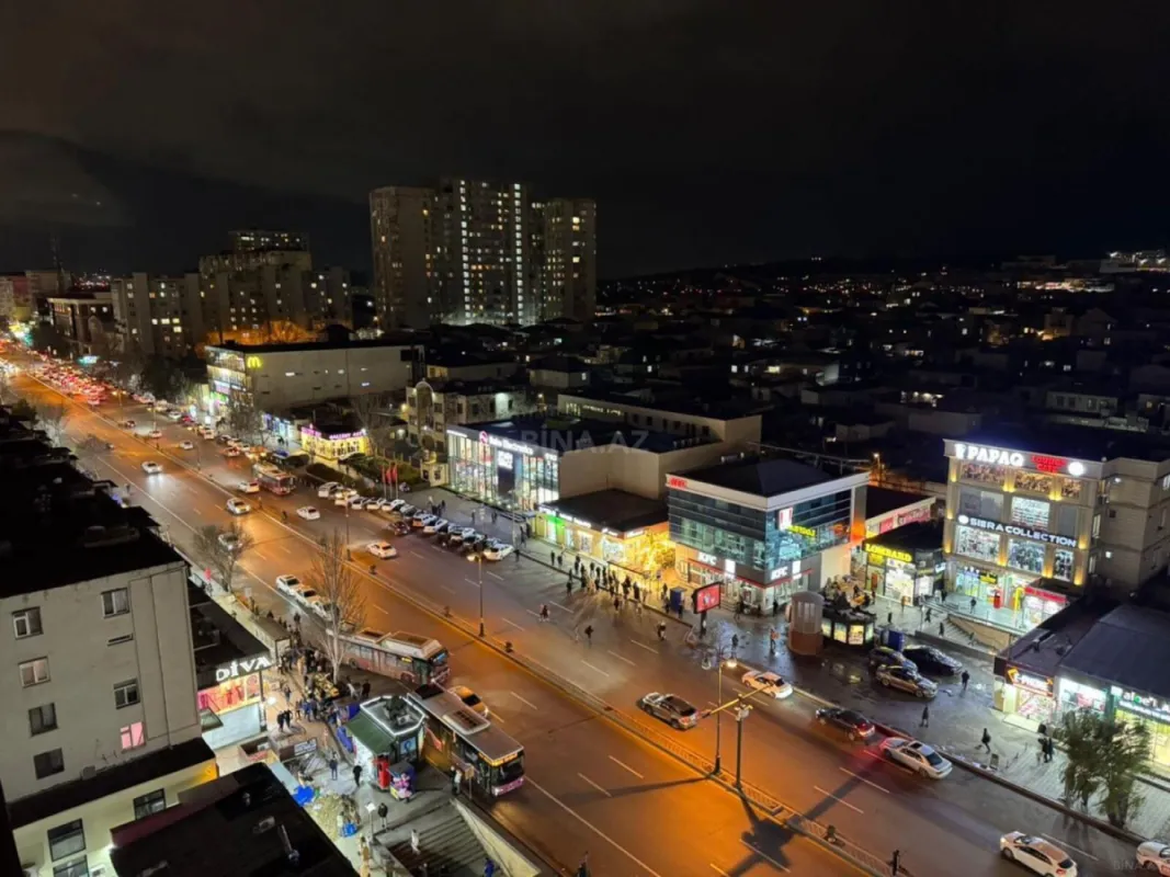 Satılır 3 otaqlı mənzil 135 m²