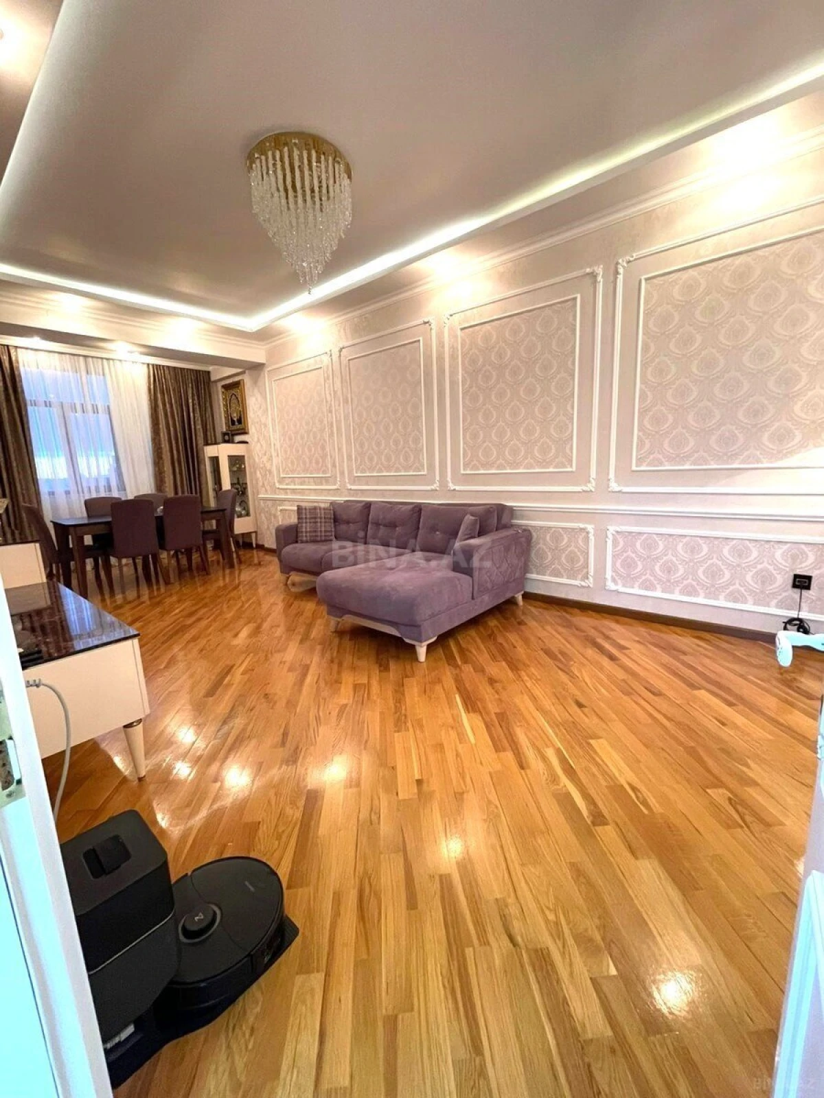 Satılır 2 otaqlı mənzil 110 m²