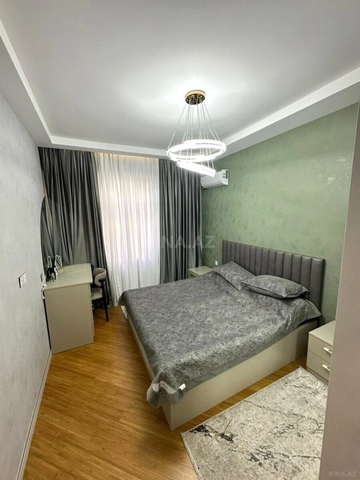 Satılır 3 otaqlı mənzil 90 m²