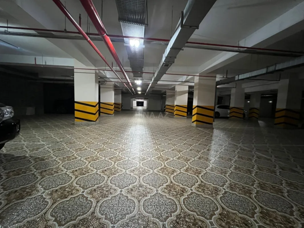 Kirayə verilir 2 otaqlı mənzil 95 m²