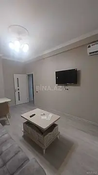 Kirayə verilir 2 otaqlı mənzil 75 m²